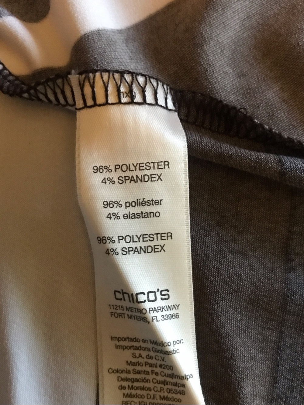 New Chico's Black, Brown, and White Chevron V-Neck Top - Picture 8 of 9